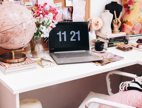 desk with computer wordpress or blogger